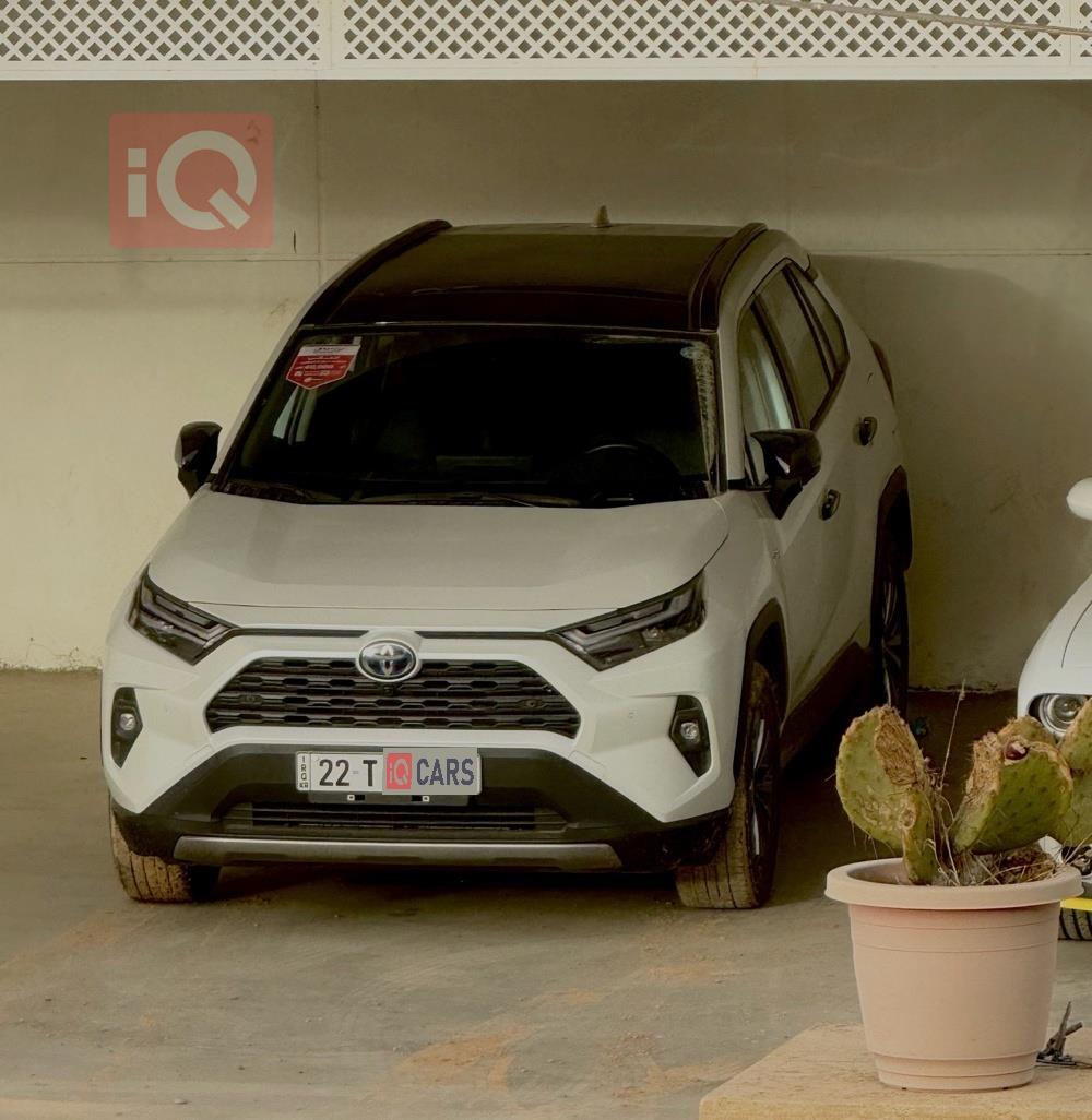 تويوتا راف 4